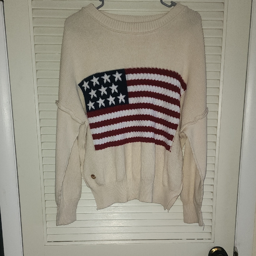 Simply Southern Cream American Flag Knit Sweater Pineapple Button Size M